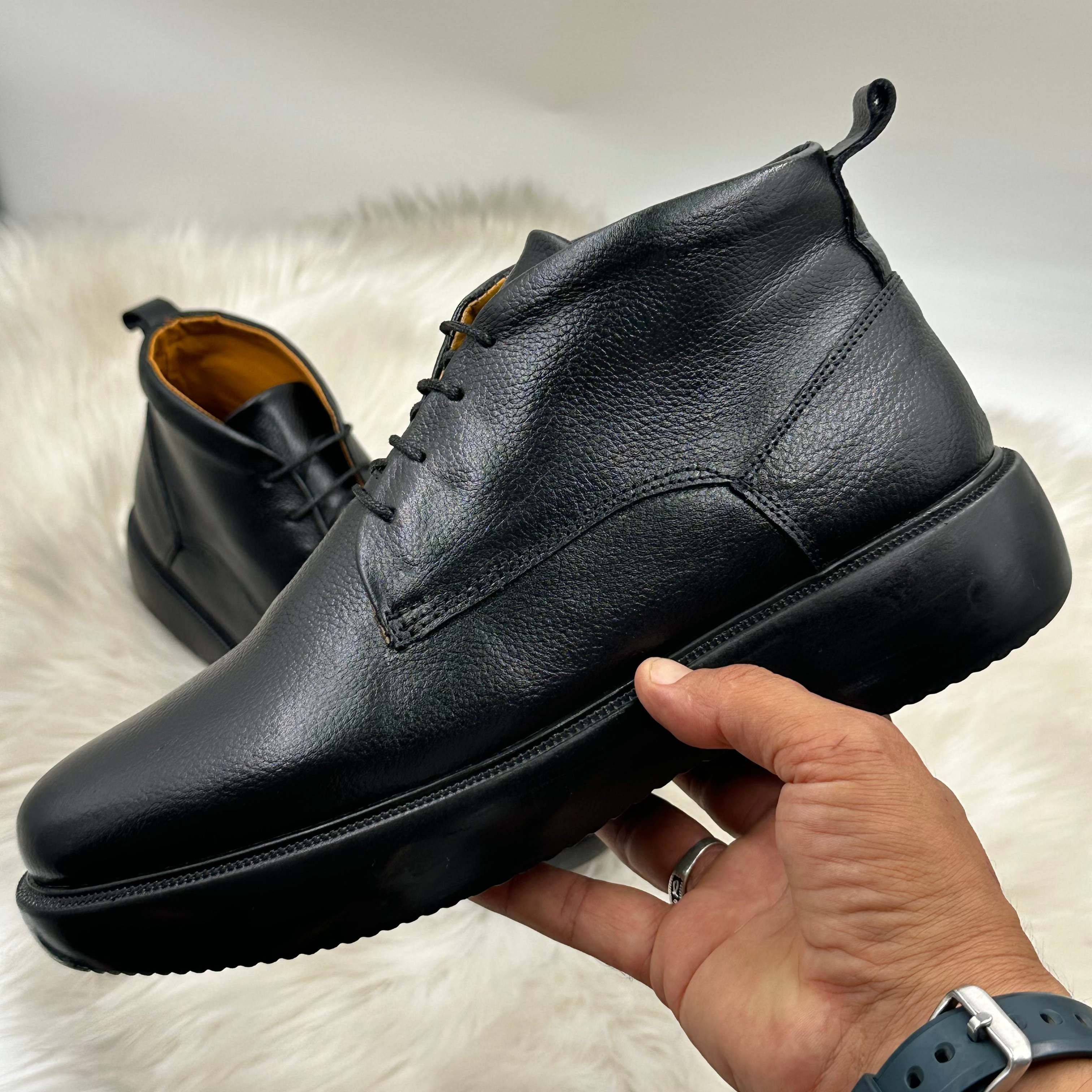 Urbain Leather B15